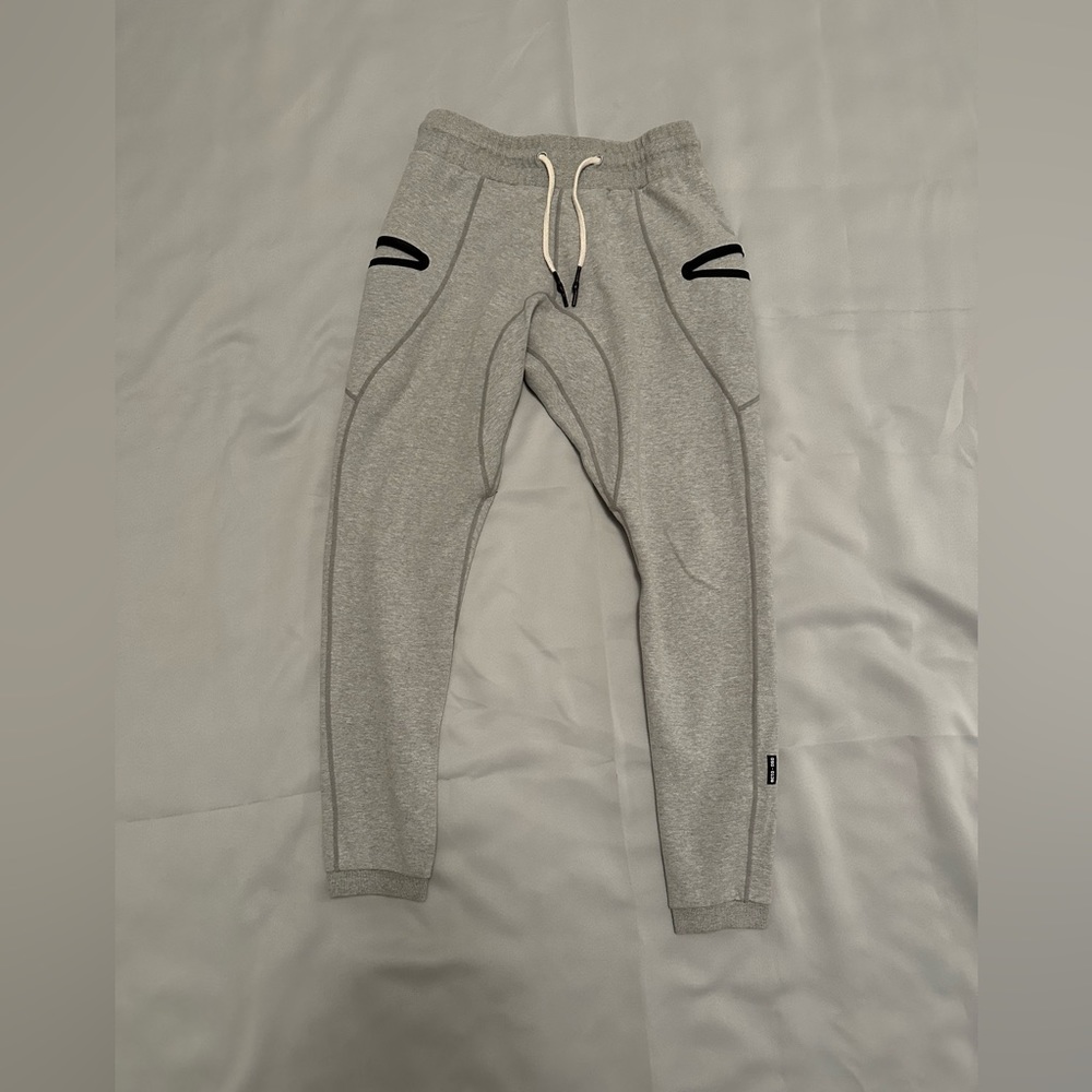 ASRV Men's Medium Grey Sweatpants - Like New